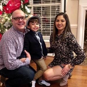 Meet your Posher, Claudia